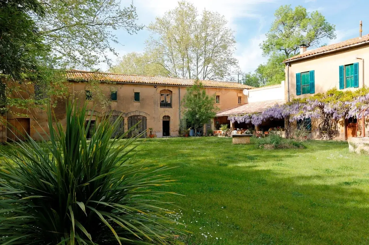 Image de la frise
